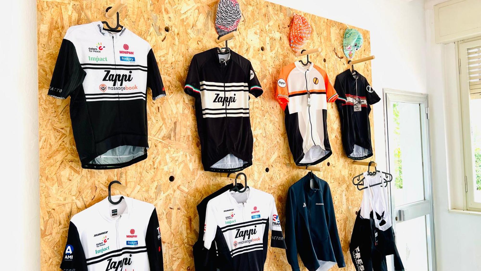 Zappi Cycling Hotel ริโอโล แตร์เม ภายนอก รูปภาพ