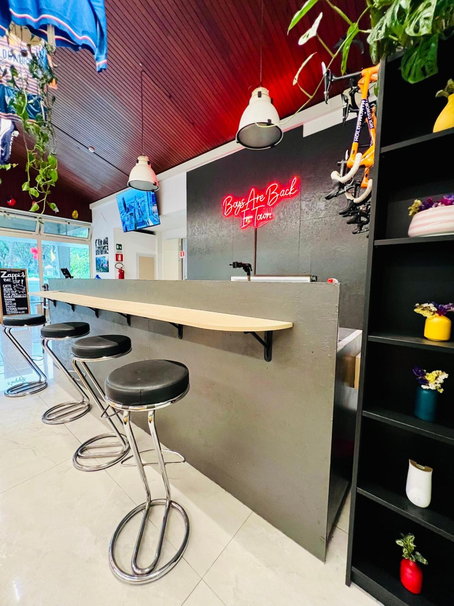 Zappi Cycling Hotel ริโอโล แตร์เม ภายนอก รูปภาพ